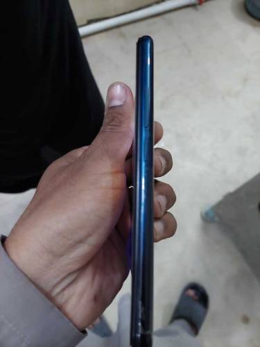vivo y11 complete Saman 10 by 10 condition no any fault 3gb ram 32gb m