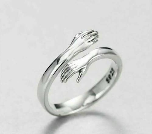 Silver Hug Ring 