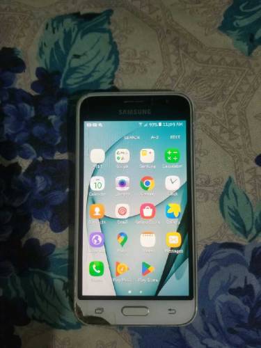 Samsung galaxy j1