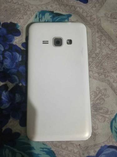 Samsung galaxy j1