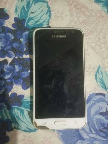 Samsung galaxy j1