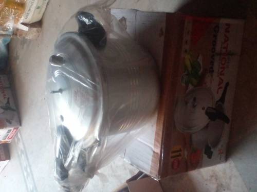 SUPER NATIONAL PRESSURE COOKER 