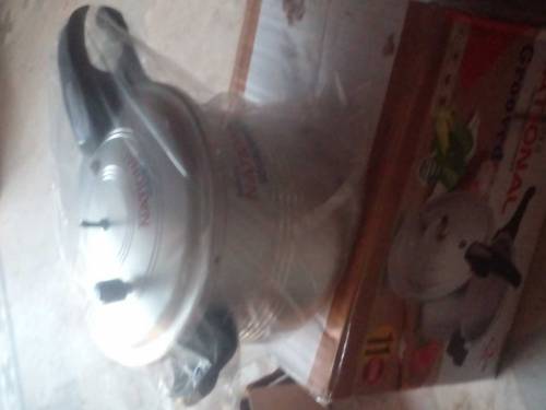 SUPER NATIONAL PRESSURE COOKER 