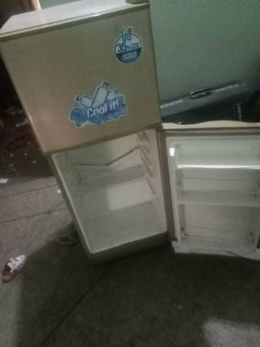 fridge double door 10/9 condition 