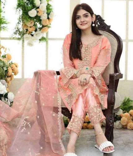 women dress 