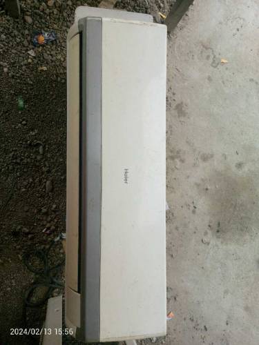 Haier Ac 1 ton good condition 