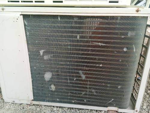 Haier Ac 1 ton good condition 