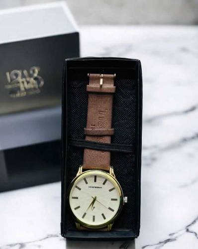 men's casual analogue watch 