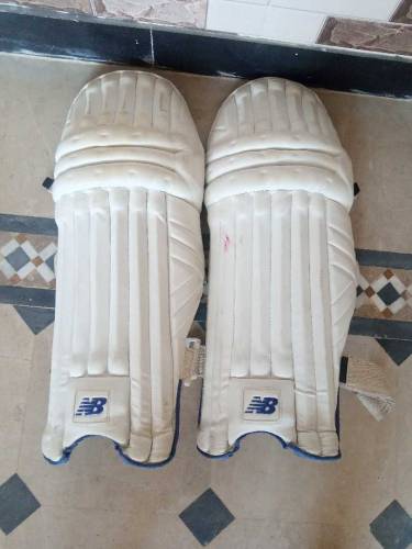 cricket batting pads