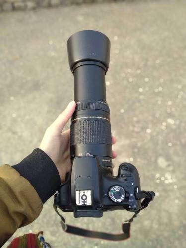 Canon d1200 with complete accessories
