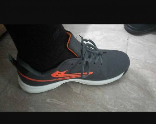 Men & women Branded shoes