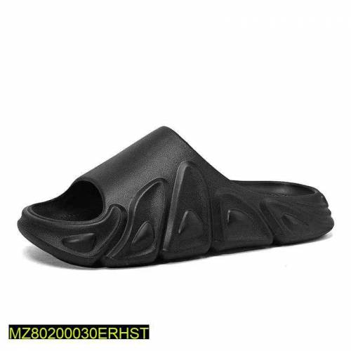 •  Material: EVA Rubber Sole•  Men's Slippers• 