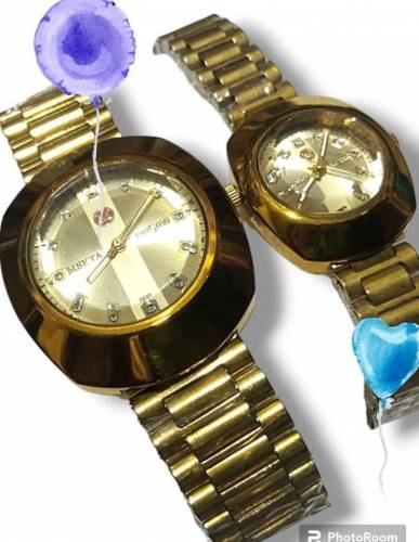 couple watch dilivery available all Pakistan 