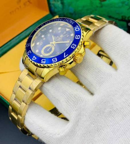 MENS FASHIONABLE ANALOGUE WATCH