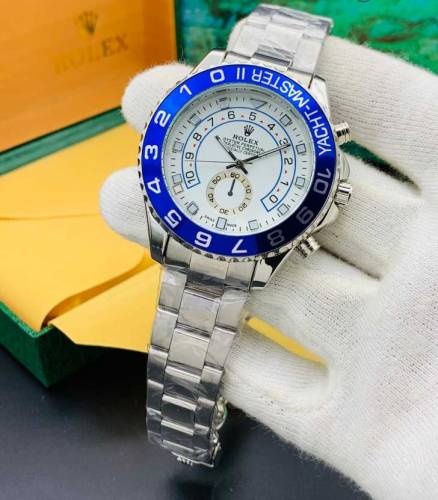 MENS FASHIONABLE ANALOGUE WATCH