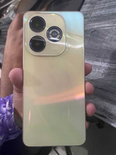 Infinix smart 8 plus Gold Colour 