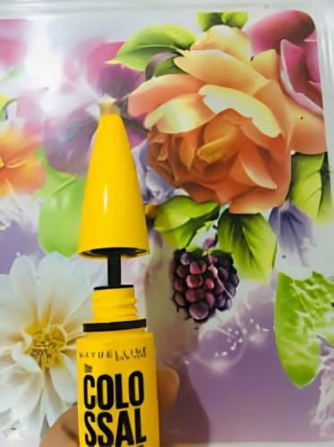 Maybelline New York Colossal Volum' Express Mascara - 100% Black