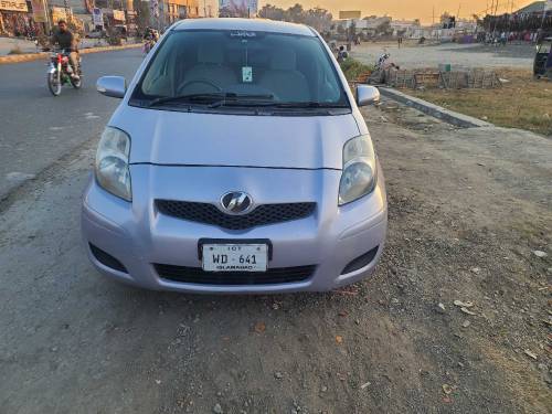Toyota vitz .2008 Model.2012 Registered