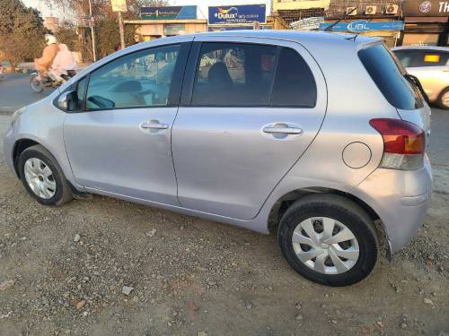 Toyota vitz .2008 Model.2012 Registered