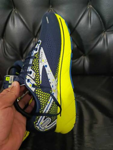 Brand Brooks Ghost14 Size UK 10