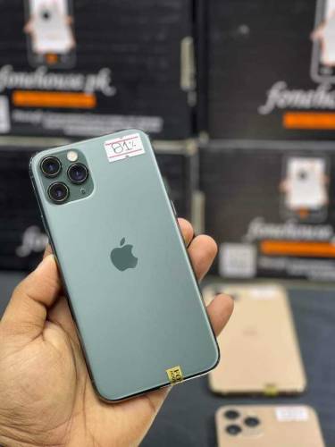 IPhone 11 pro Max 256gb water pack 
