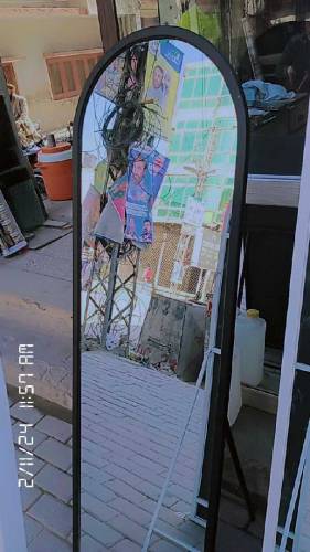 Stand Mirror .. Black/White/Golden Colour Available 