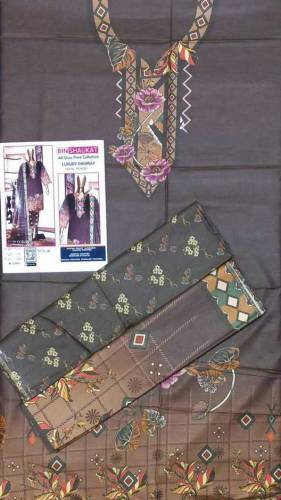 3 PCs woman unstitched branded suit delivery free in all Pakistan City
