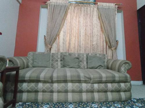 7 Seater sofa set in jute fabric.