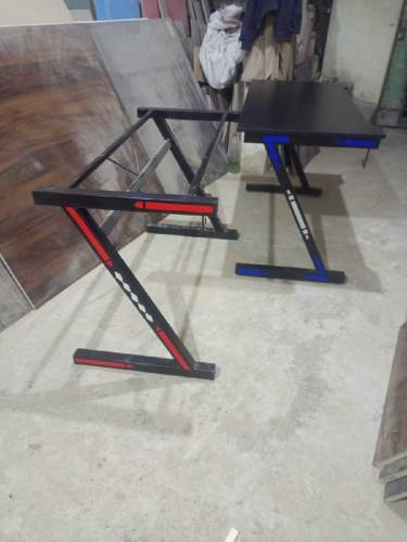 Computer table/office table/executive table/laptop table/study table