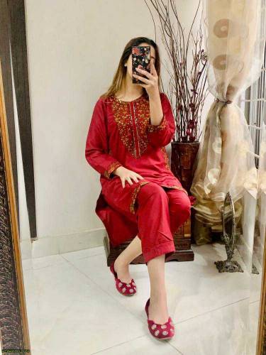 2pcs Women's Stitched linen Embroidered Suit 