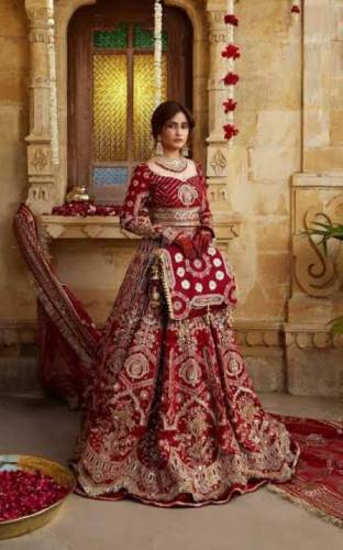 imrozia brand lehnga 