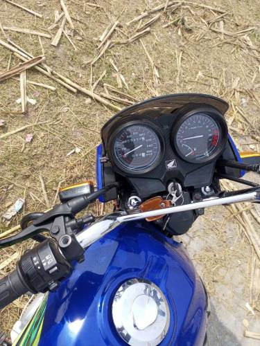 Honda CB125F