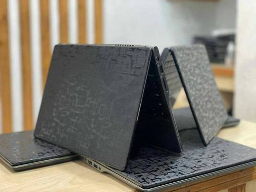 Acer c740