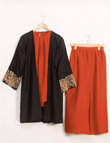 3pcs women stitched grip embroidered siut