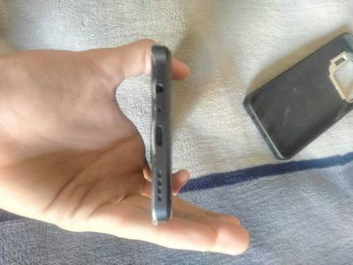 REALME C53 WITH BOX OR GIFT