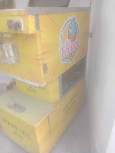 ice cream machine 