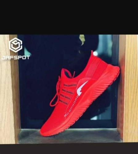 Men fashionable shoes walking shoes