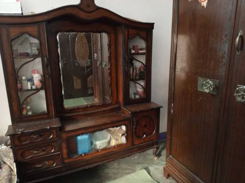 pure wooden dressing table 