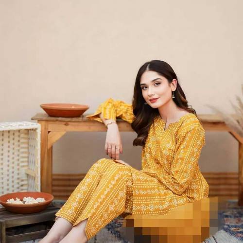 2 Pcs Women's Stitched Lawn Printed Suit 
