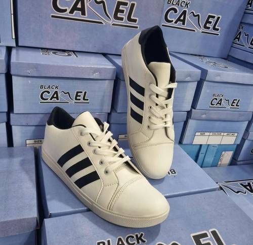 Canvas Style Sneakers—Mariental (665). Black 