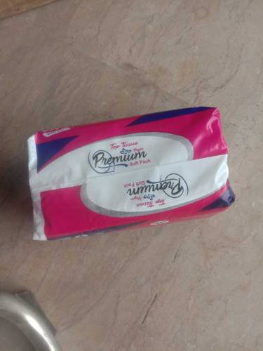 Top soft pack tissue