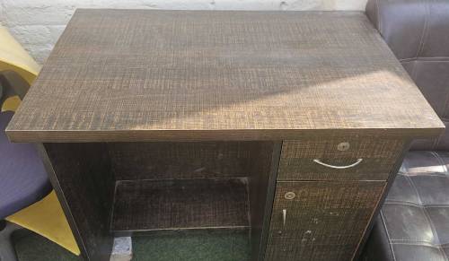 study table 