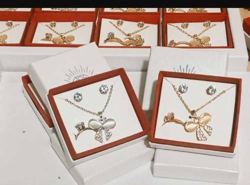 zircon stone necklace set