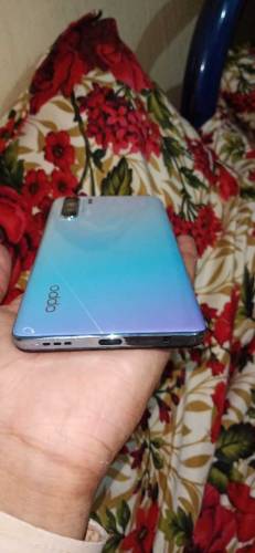 Oppo F15 8/256 box changer Sath 10 by 10 all okay 