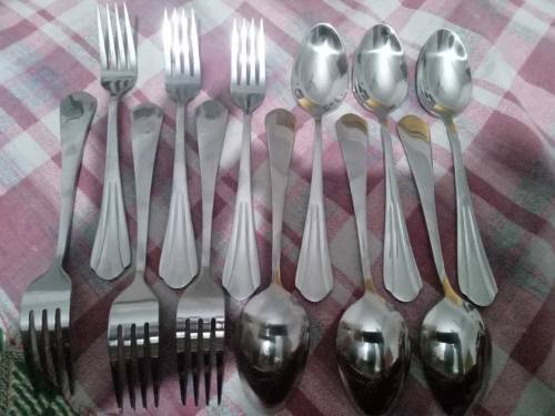 Forks and Spoons 