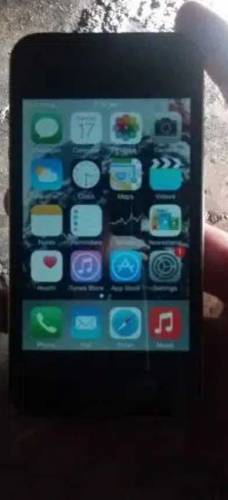 iPhone 4s 10 by 10.all ok