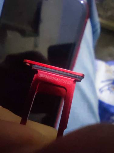Iphone XR red