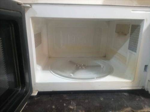 Haier Microwave 