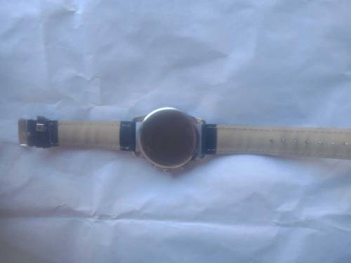 aik adad watch only two day used time date and day atomatic fixed
