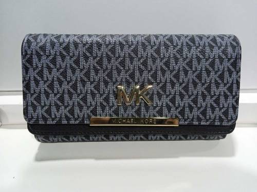 branded wallets